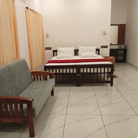 Appu'S Nido Hotell Pallipuram Eksteriør bilde