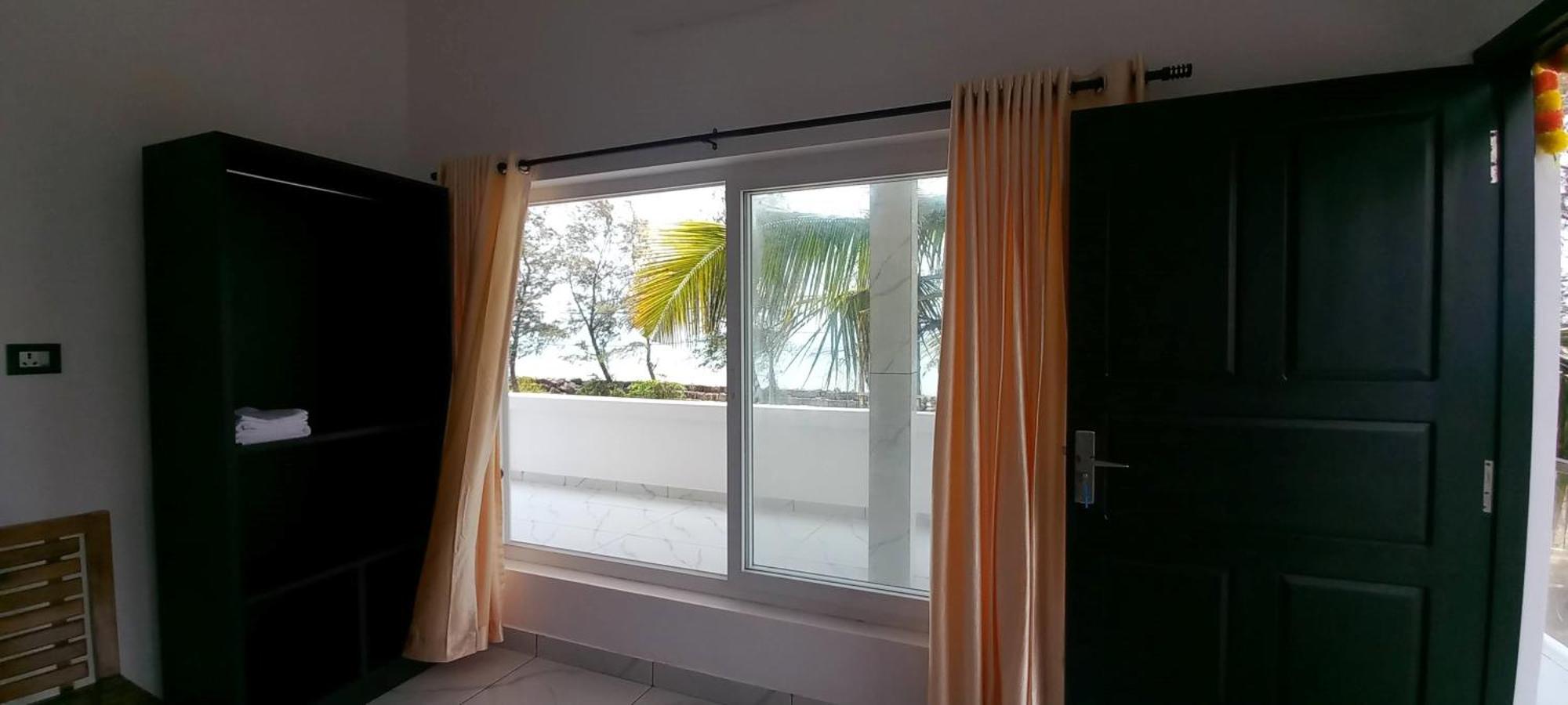 Appu'S Nido Hotell Pallipuram Eksteriør bilde